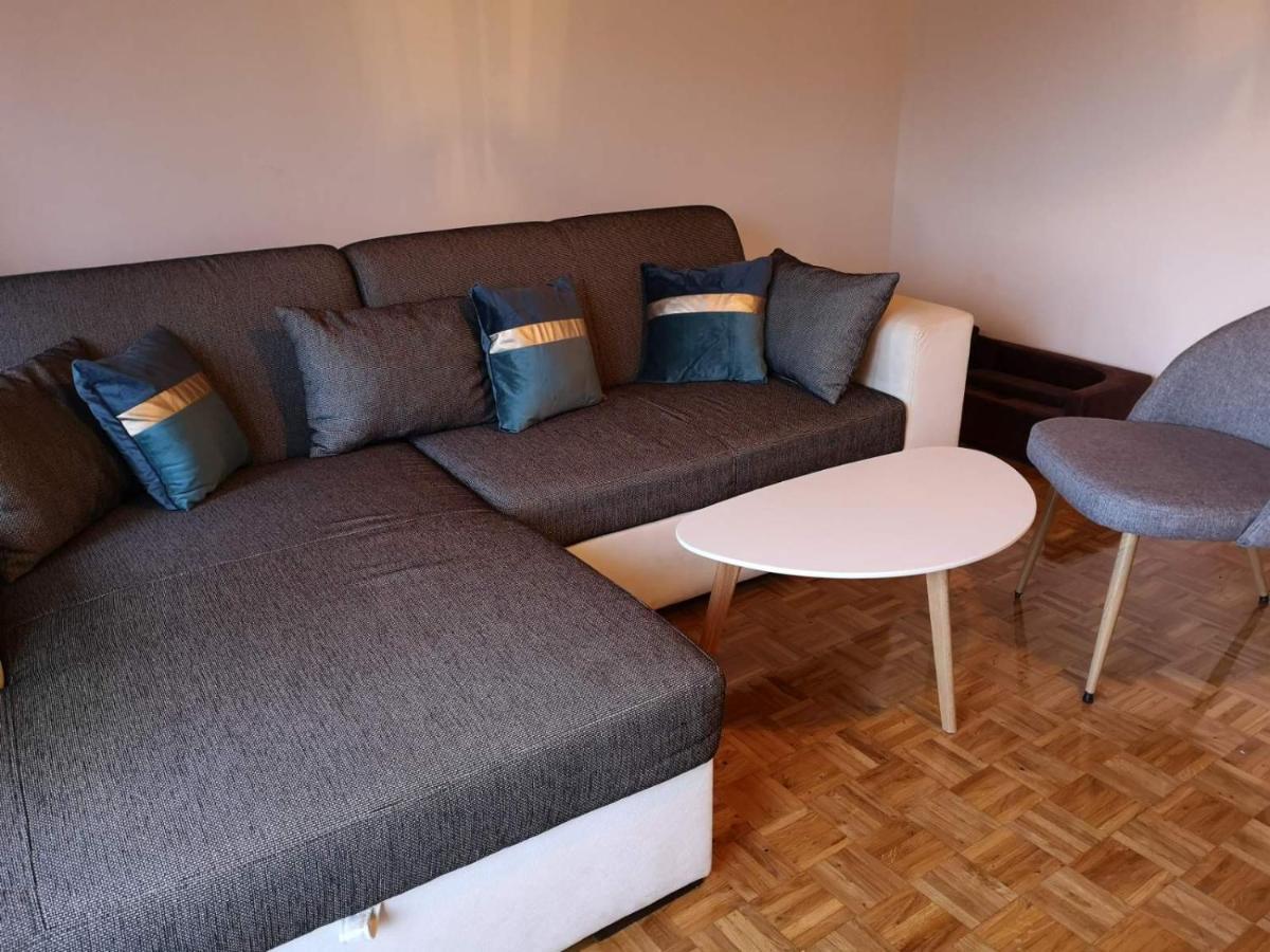 Gina Apartma *